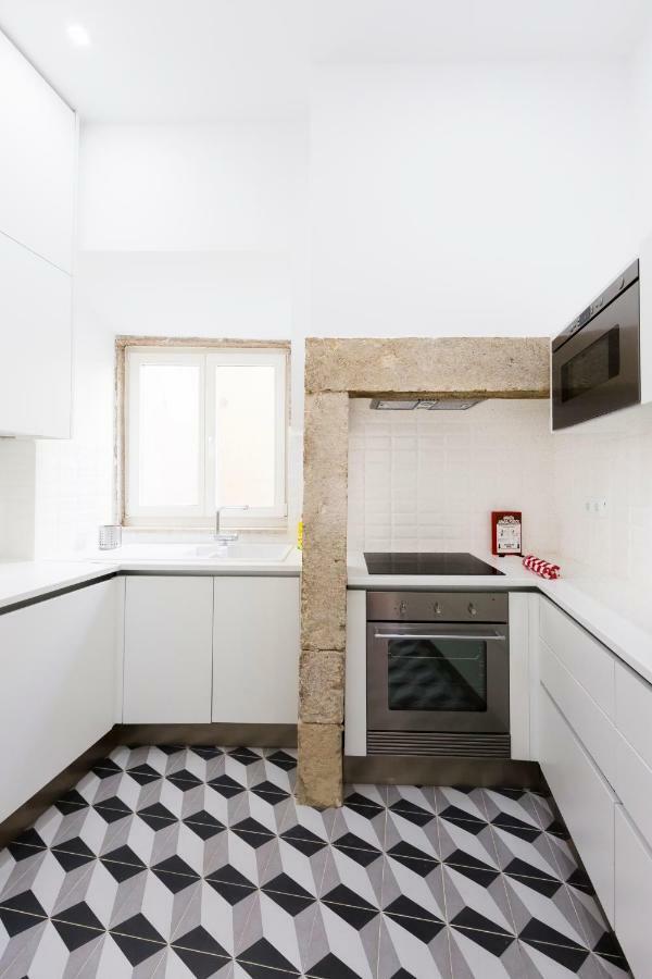 The Trendy Prince Lisbon Apartment Exterior photo